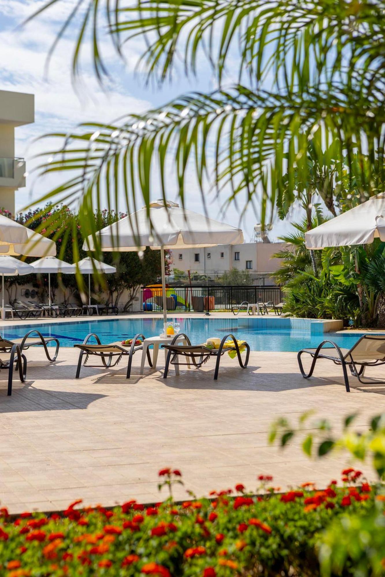 Seagull Hotel Apartments Protaras Exterior photo