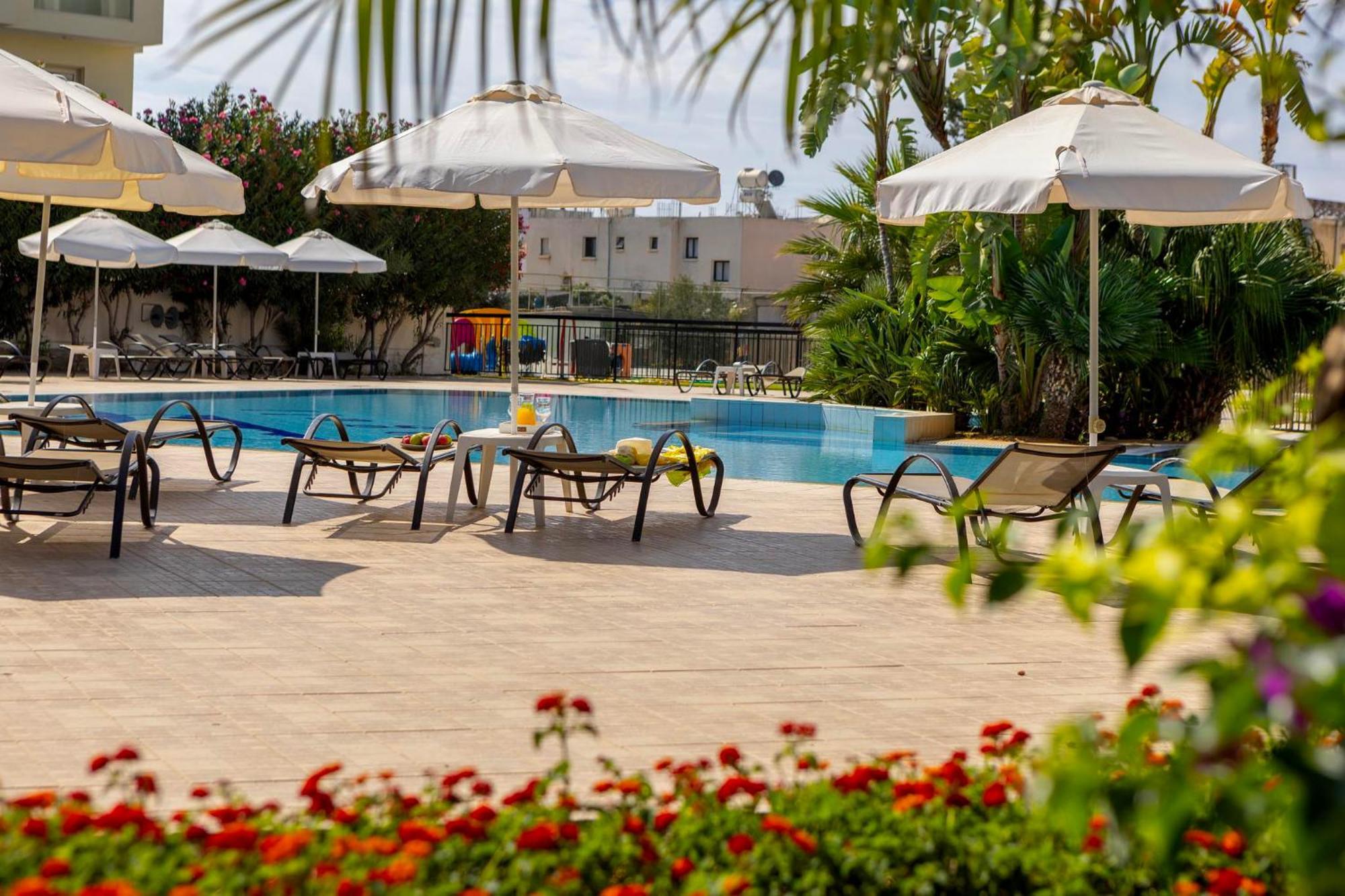 Seagull Hotel Apartments Protaras Exterior photo